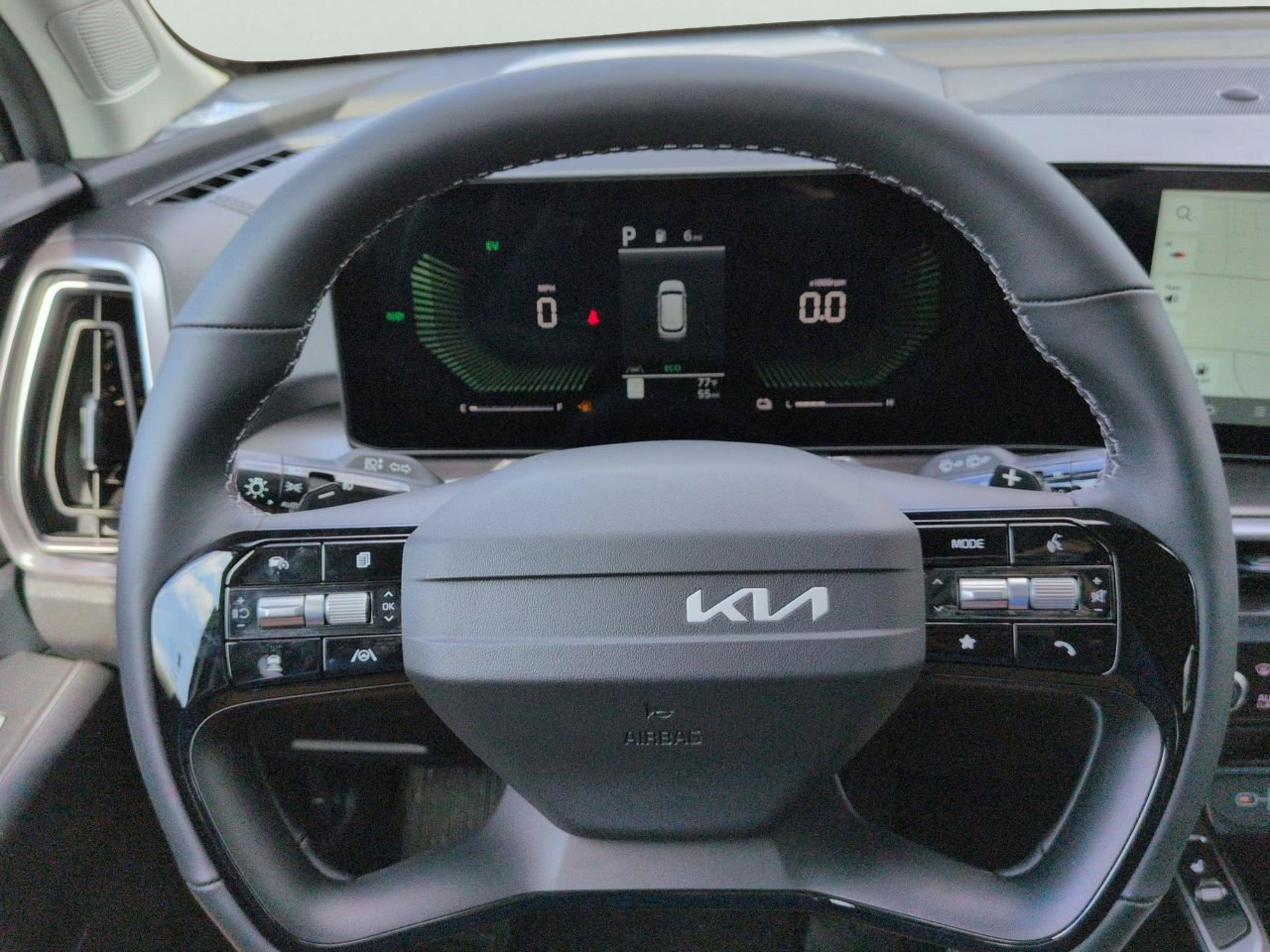 New 2026 Snow White Pearl Kia EX image 29