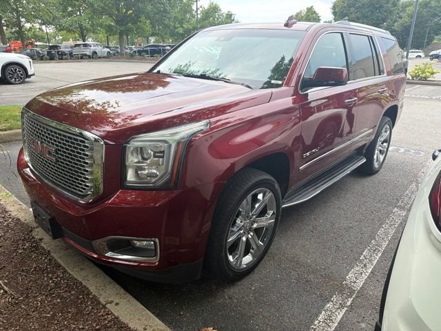 Used 2017 Red GMC Denali image 2
