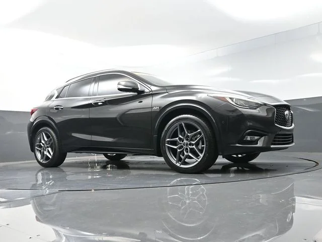 Used 2018 Black INFINITI ESSENTIAL image 38