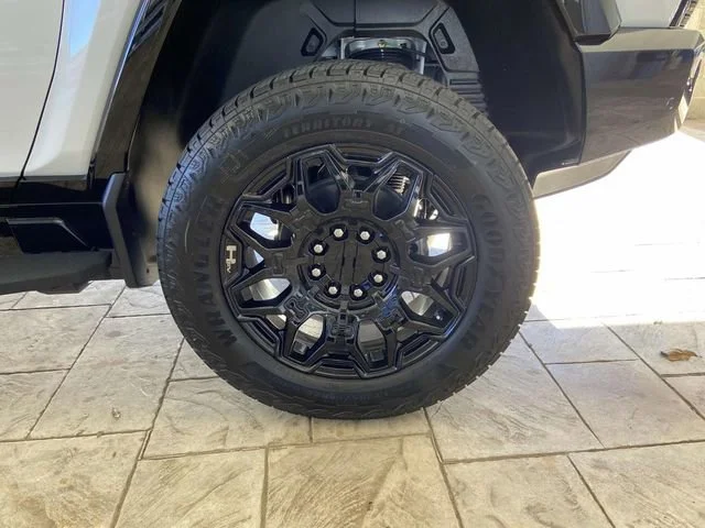 New 2025 Interstellar White GMC 2X image 12