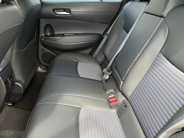 Used 2025  Toyota Hybrid XSE image 24