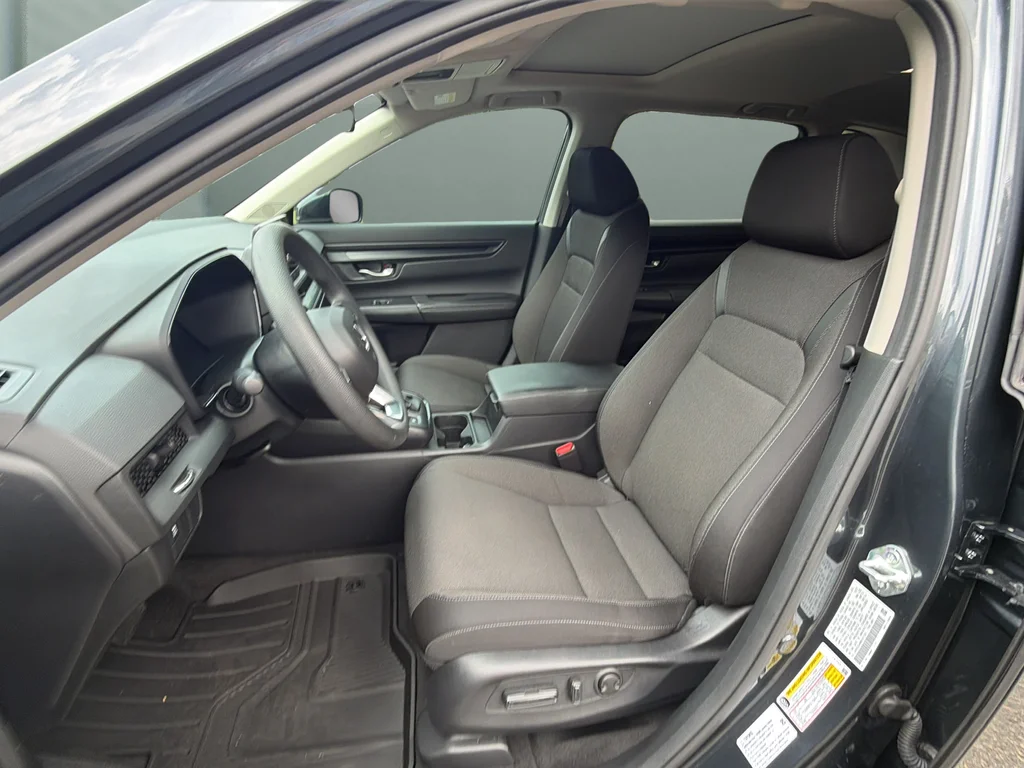 Used 2024  Honda EX image 10