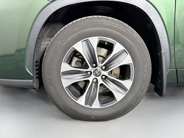 2023 Toyota Highlander XLE - Photo 32