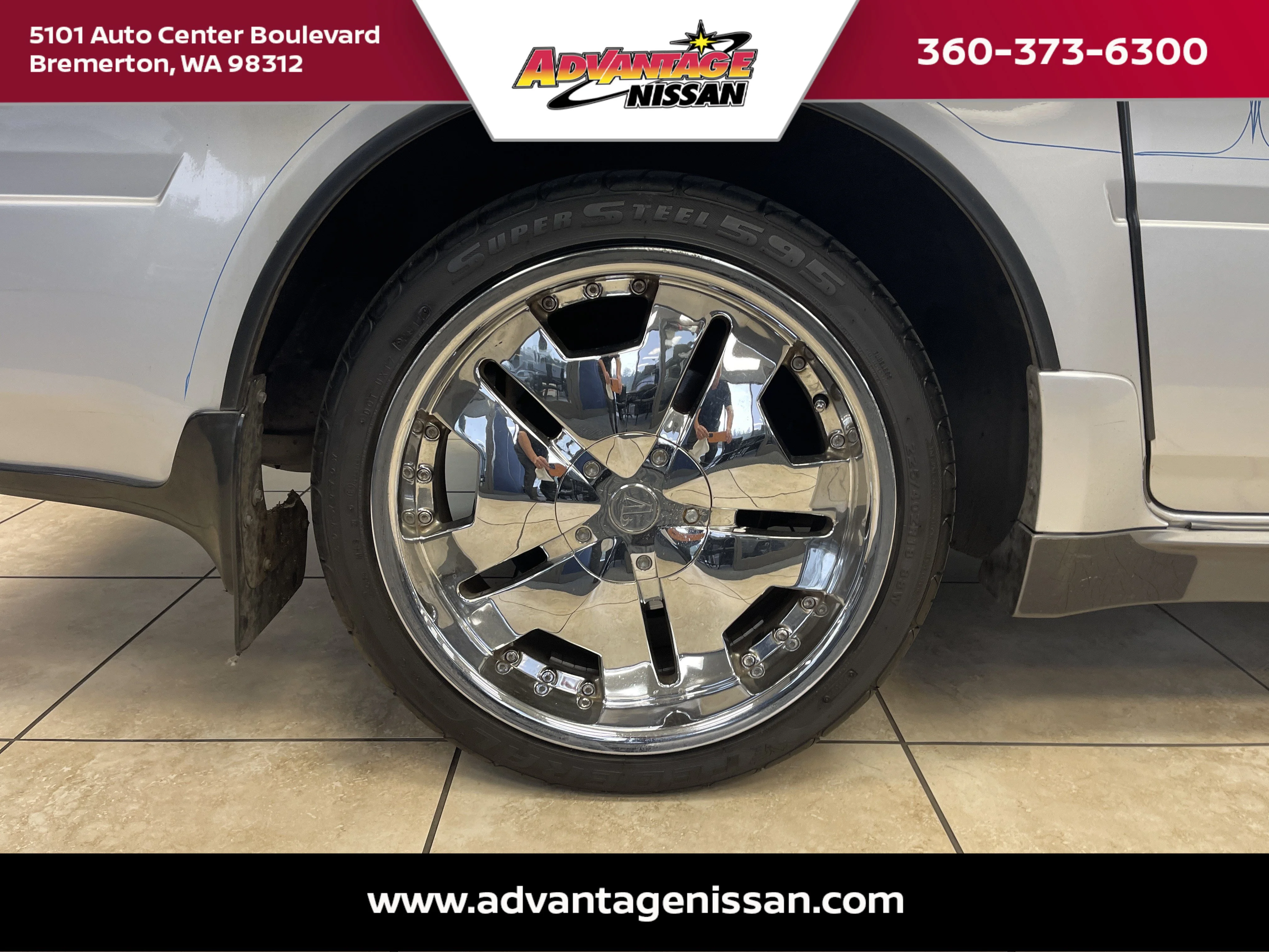 Used 1988 Silver Nissan GS image 10