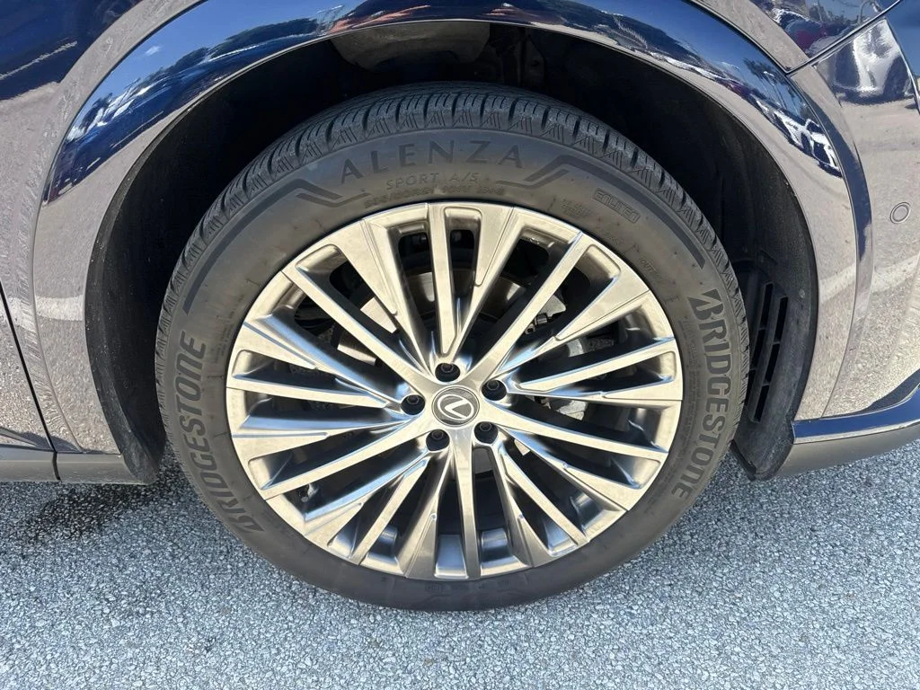 Certified Used 2024 Blue Lexus 350 Luxury image 13