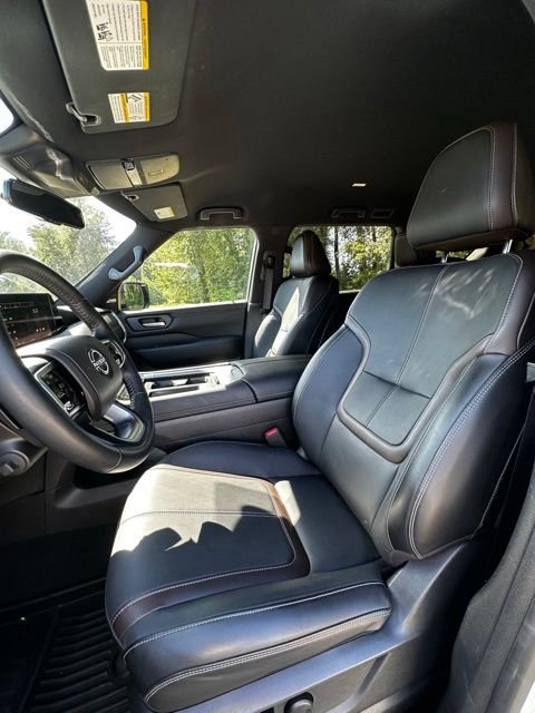 2025 Nissan Armada SL - Photo 14