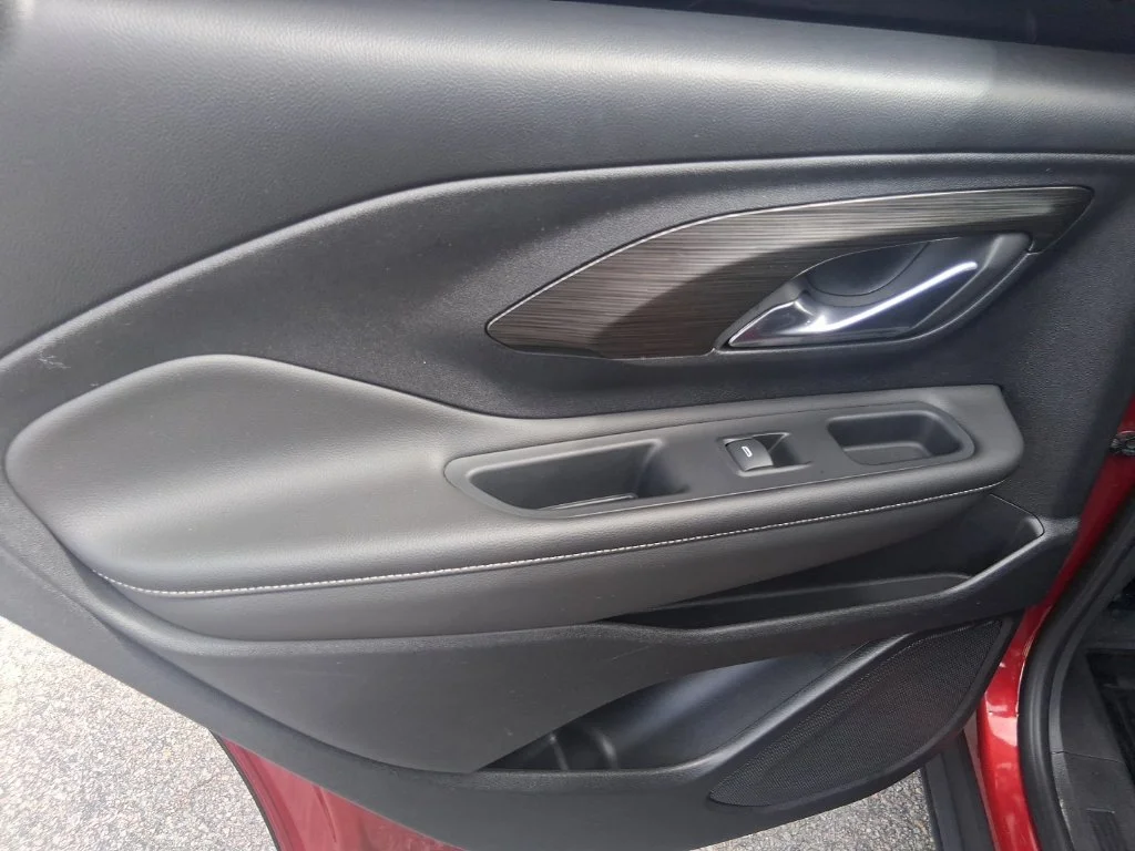 Used 2023 Red GMC SLT image 15