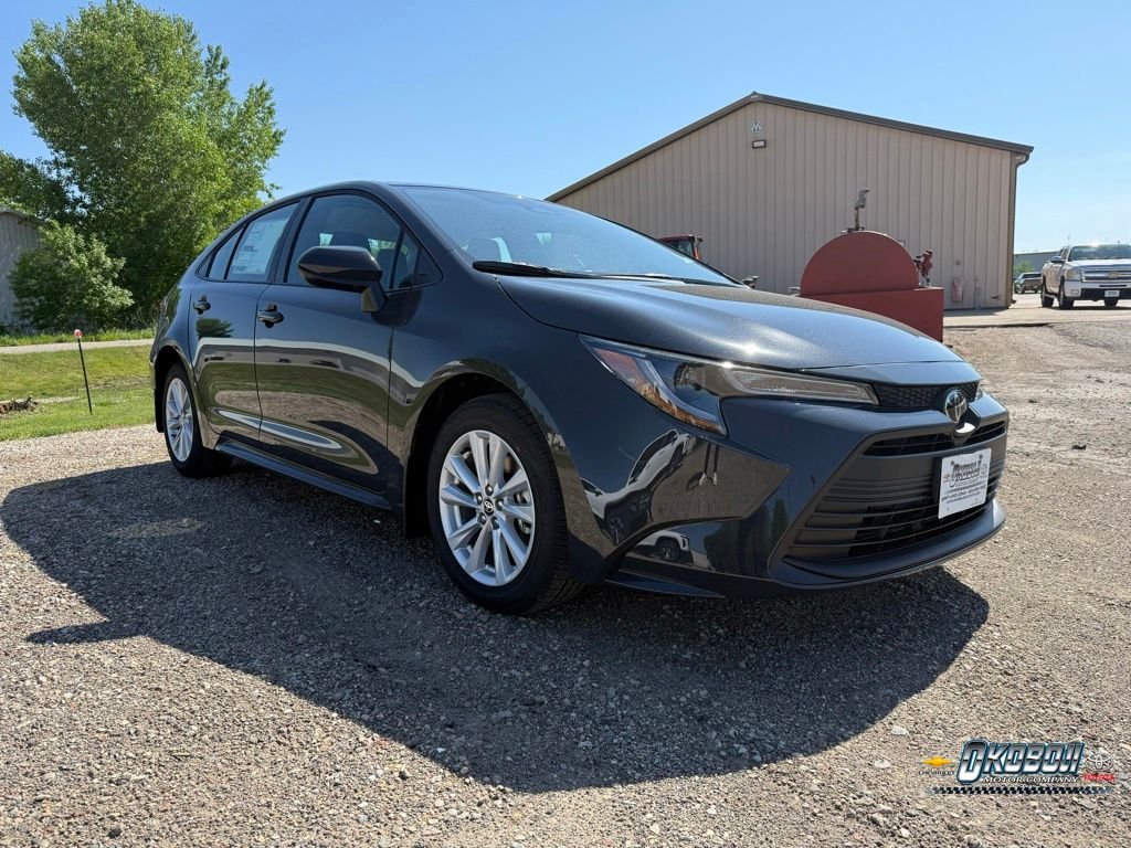 2026 Toyota Corolla LE CVT's photo
