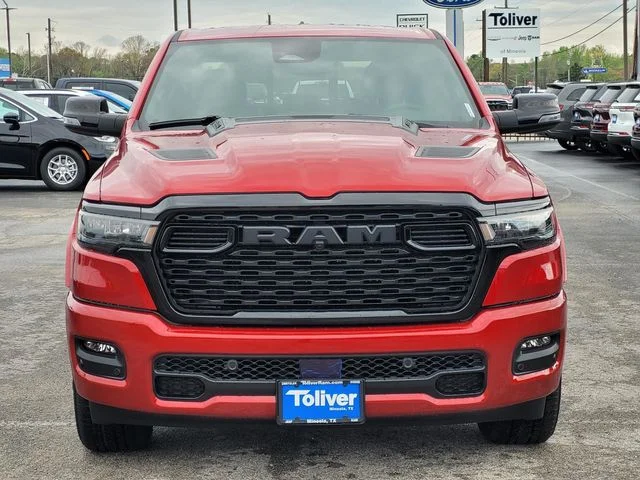 New 2026 Molten Red Pearl-Coat Exterior Paint RAM Big Horn/Lone Star image 3