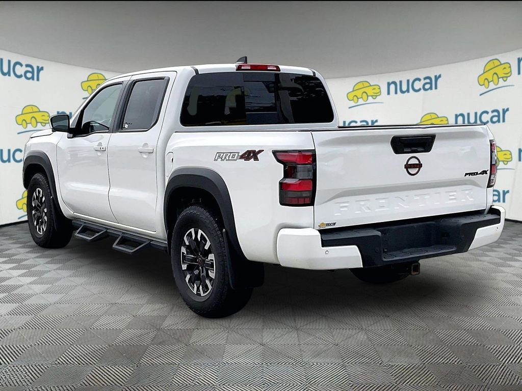 Used 2024 White Nissan PRO-4X image 4