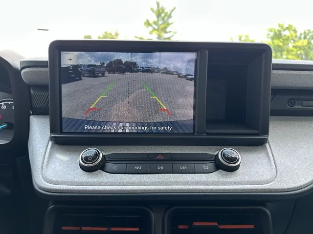 Used 2023 Orange Ford XLT image 24
