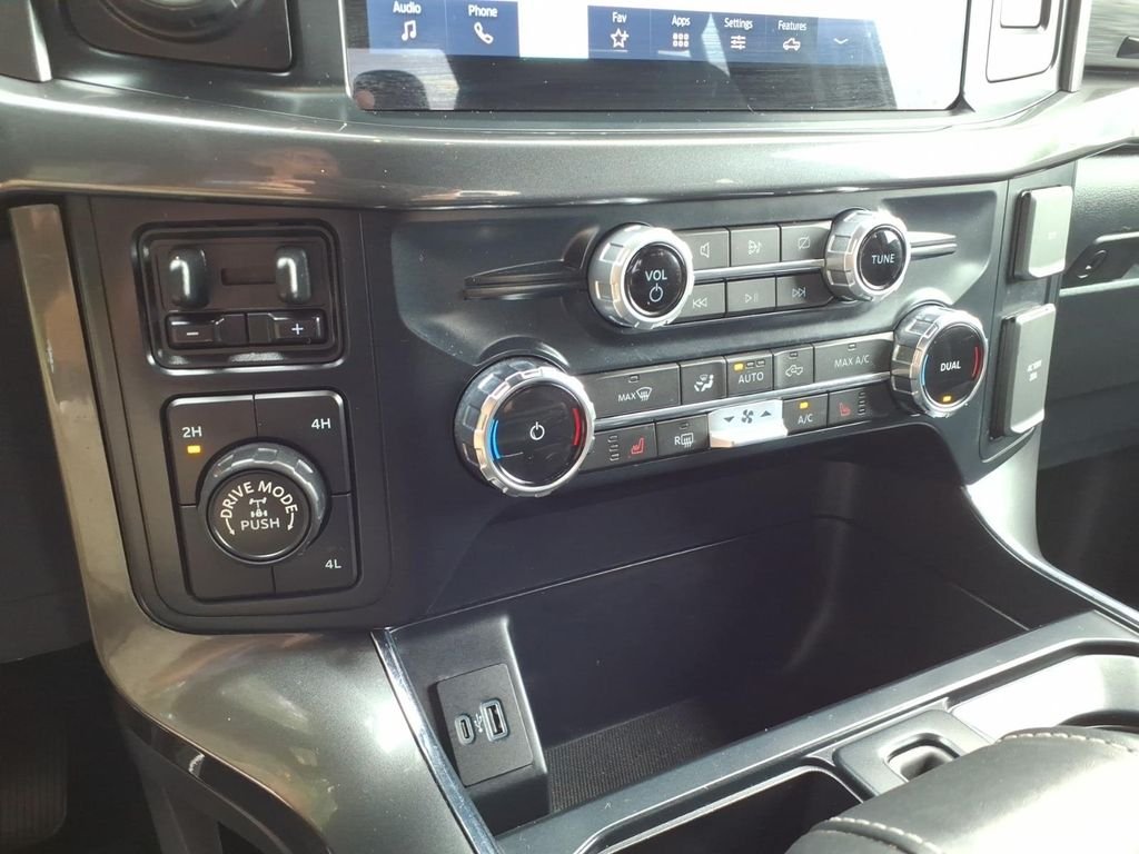 Certified Used 2023 Black Metallic Ford XLT image 27