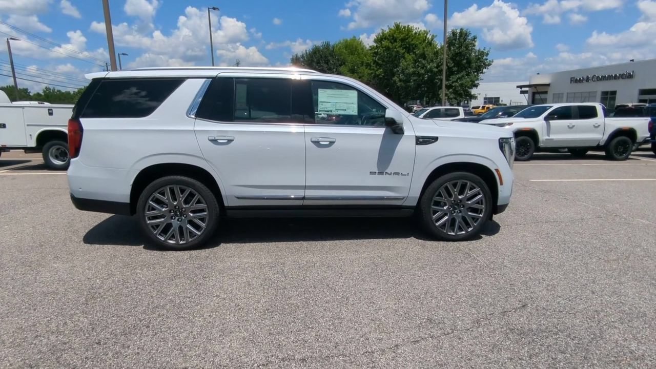 New 2026 Glacier White Tricoat GMC Denali Ultimate image 9