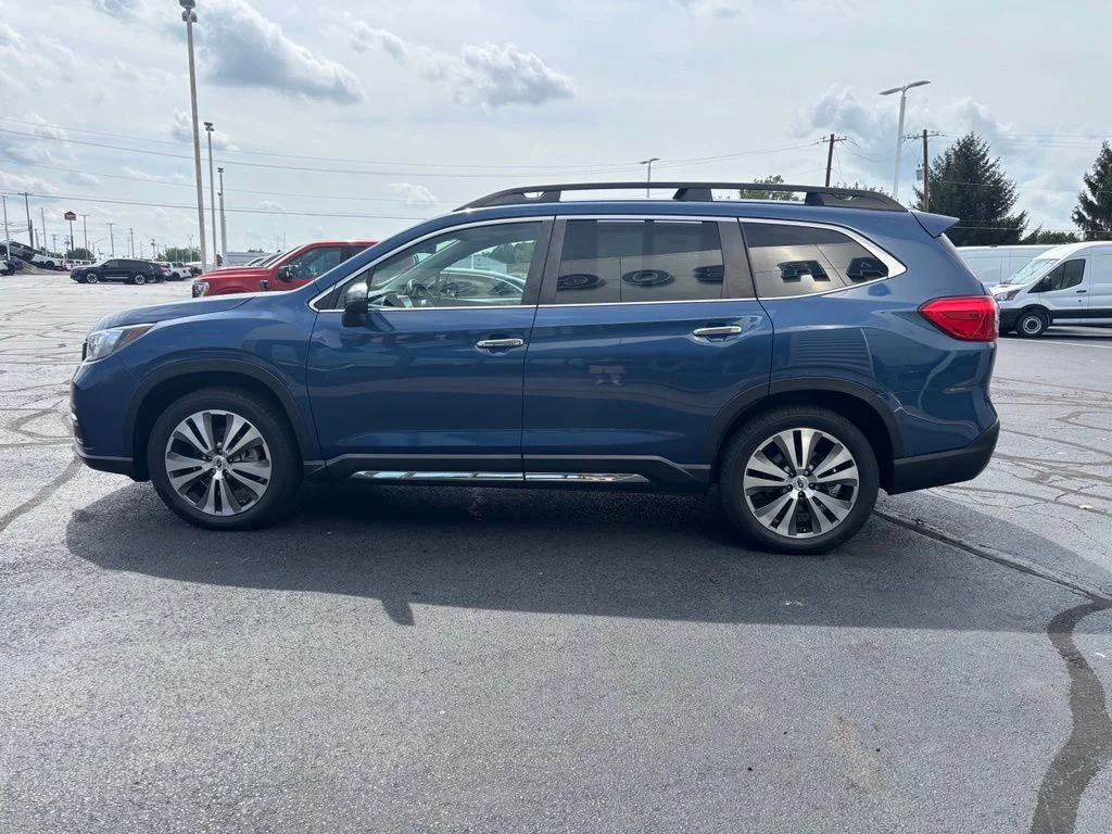 Used 2022 Blue Subaru Touring image 4