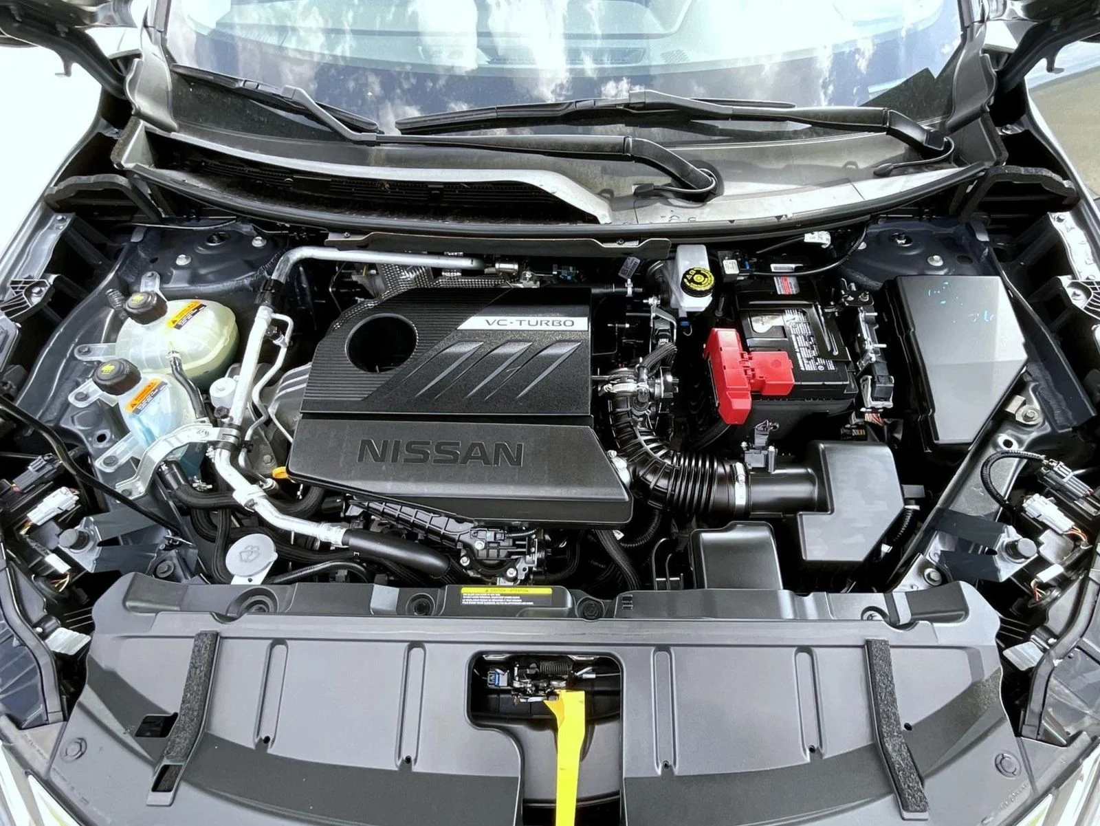 Used 2023 Gray Nissan SL image 25