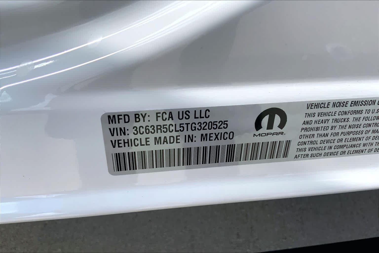 New 2026 Bright White Clear-Coat Exterior Paint RAM Black Express image 19