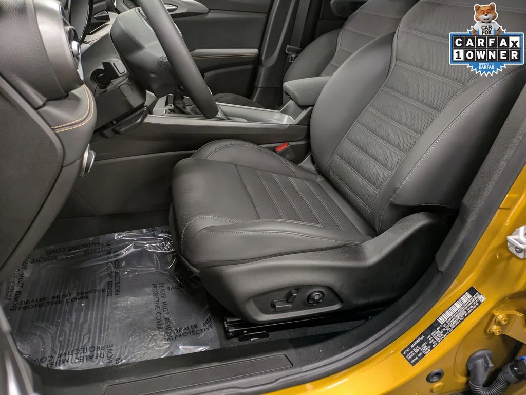Used 2026  Alfa Romeo  image 10
