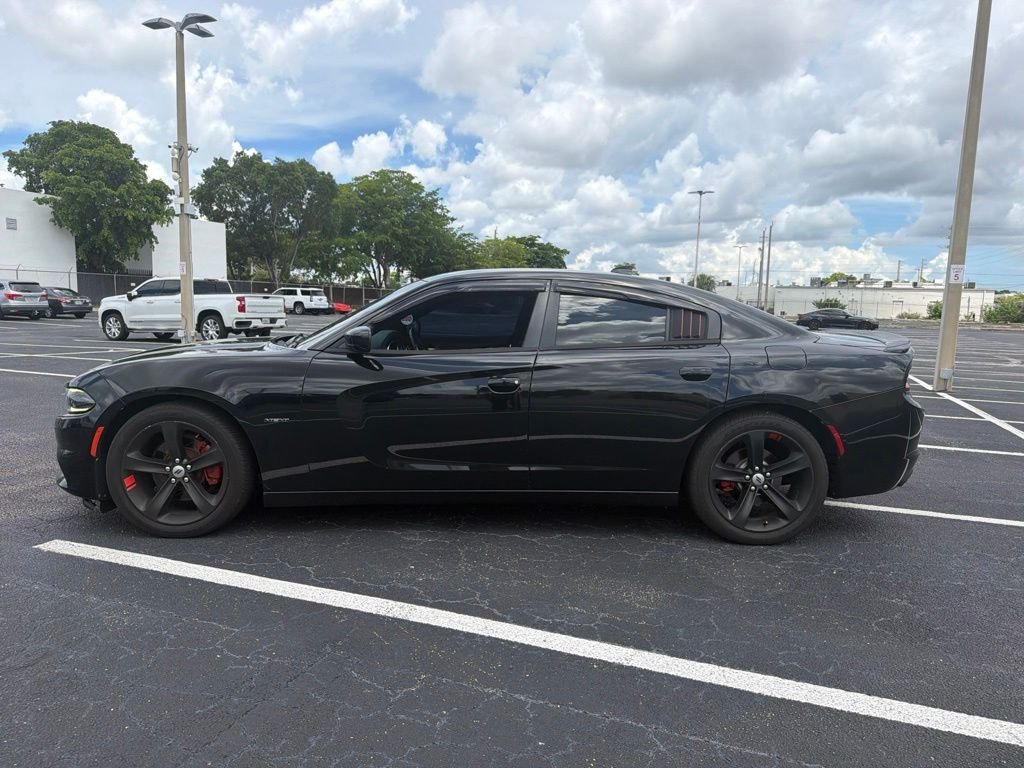 Used 2018 Black Dodge R/T image 4