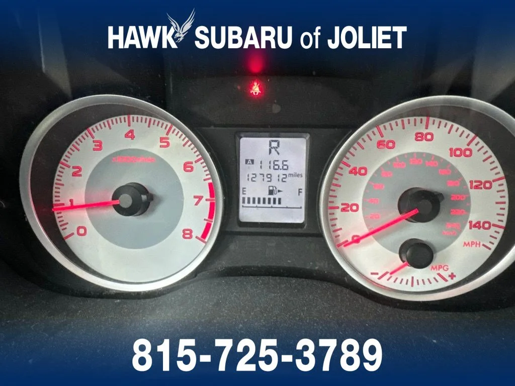 Used 2014 Satin White Pearl Subaru 2.0i Premium image 13