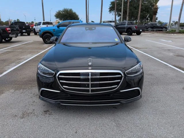 Used 2021 Obsidian Black Mercedes-Benz S 580 image 9