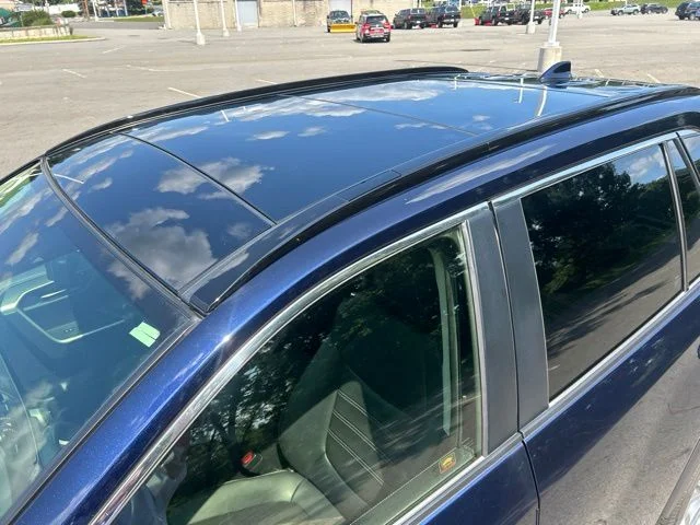 Used 2019  Toyota Limited image 14