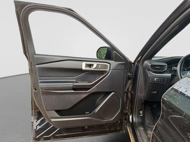 Used 2020 Black Ford XLT image 20