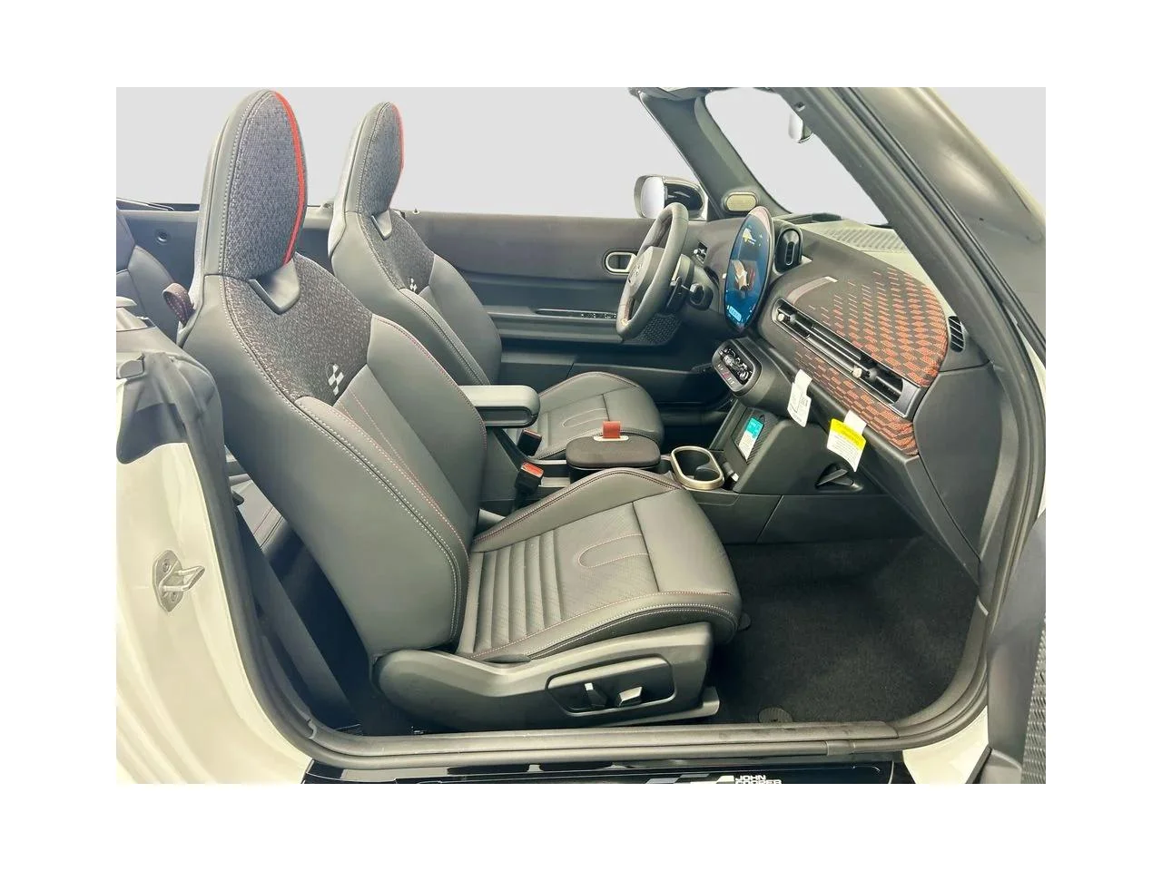 2026 MINI Convertible S - Photo 18