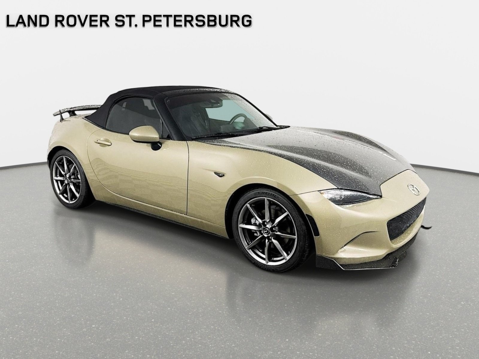 Used 2023 Zircon Sand Mazda Grand Touring image 3
