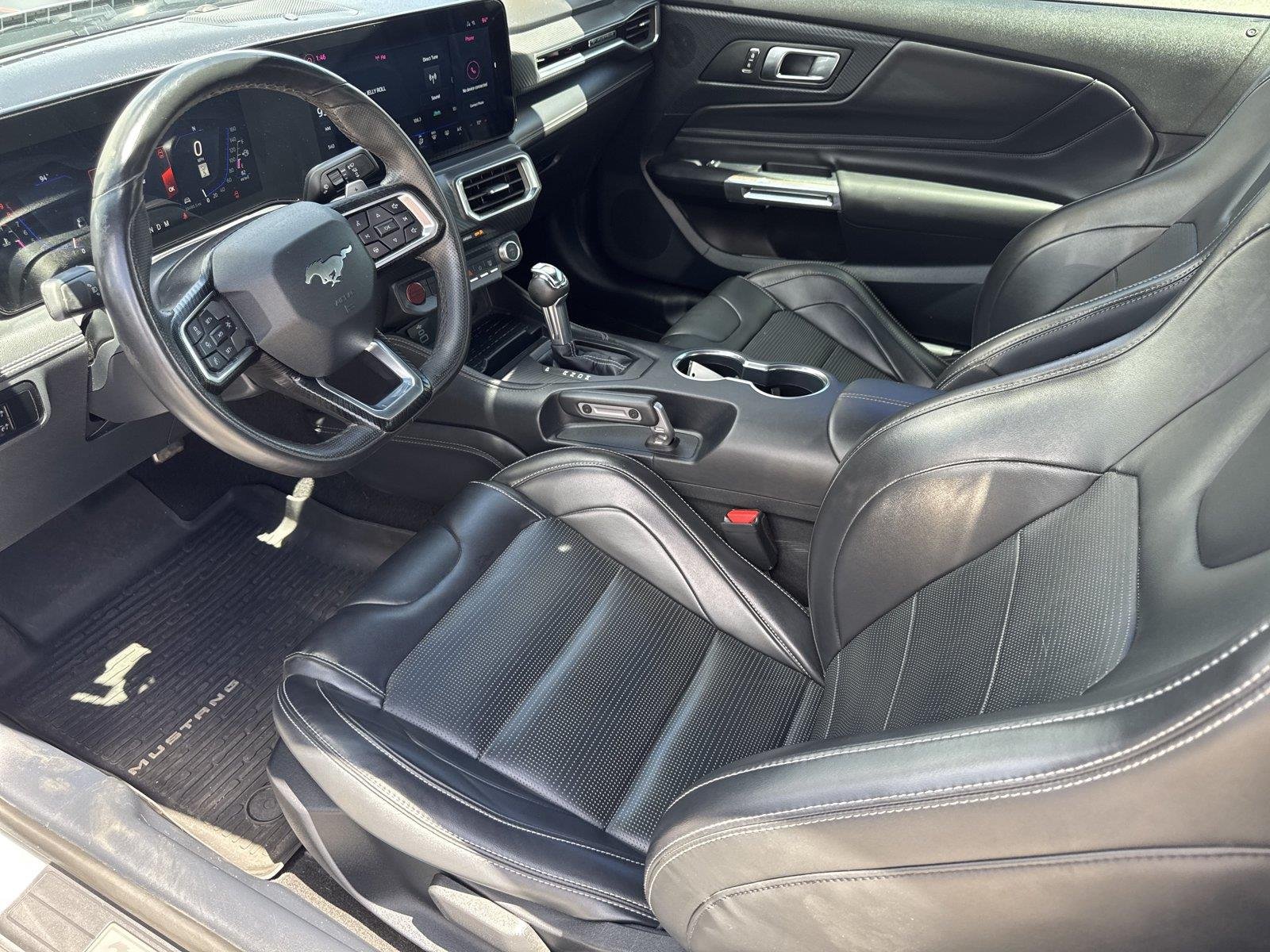 Used 2024 Iconic Silver Ford GT Premium image 10