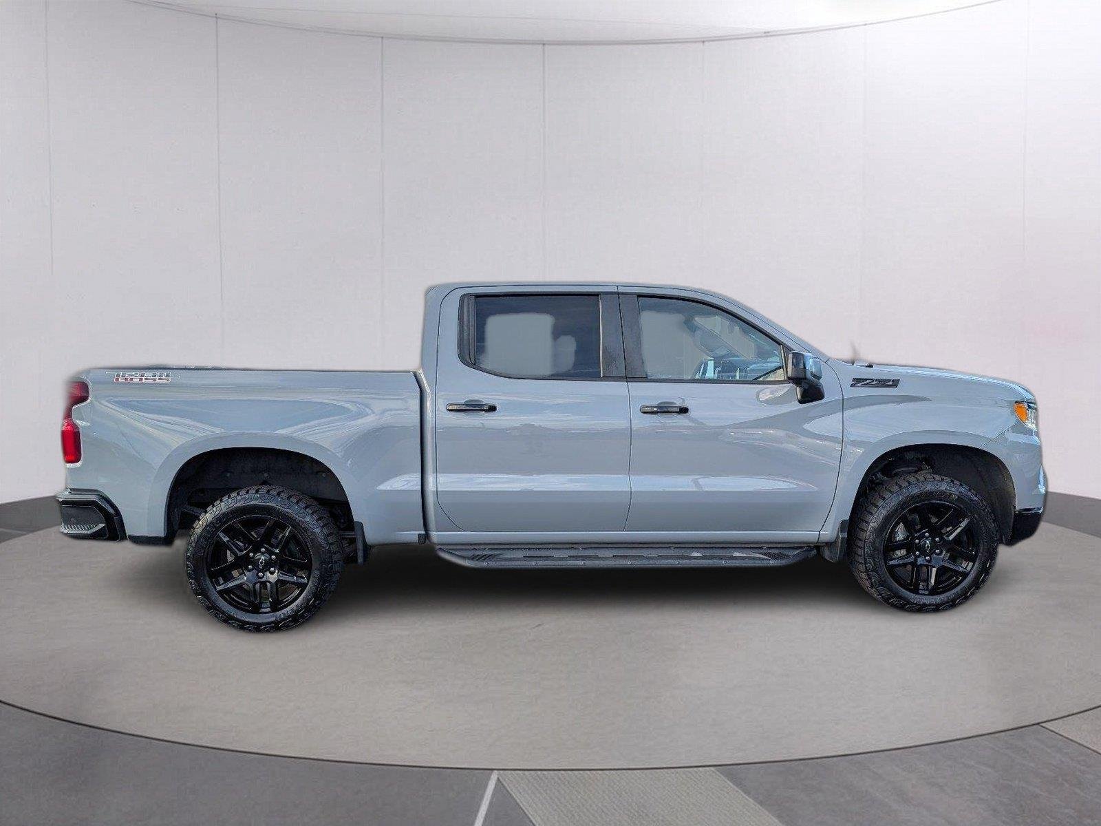 Used 2024 Slate Gray Metallic Chevrolet LT Trail Boss image 8