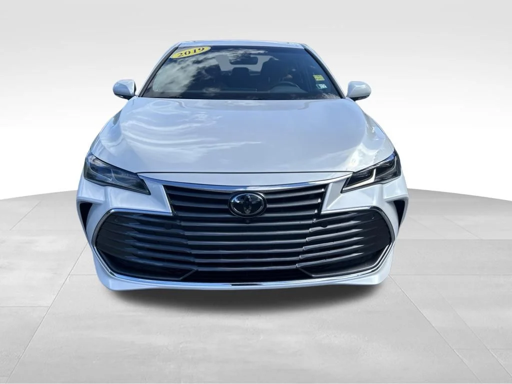 Used 2019 Beige Toyota Limited image 8
