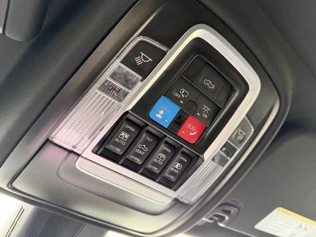2026 RAM 1500 Limited - Photo 26