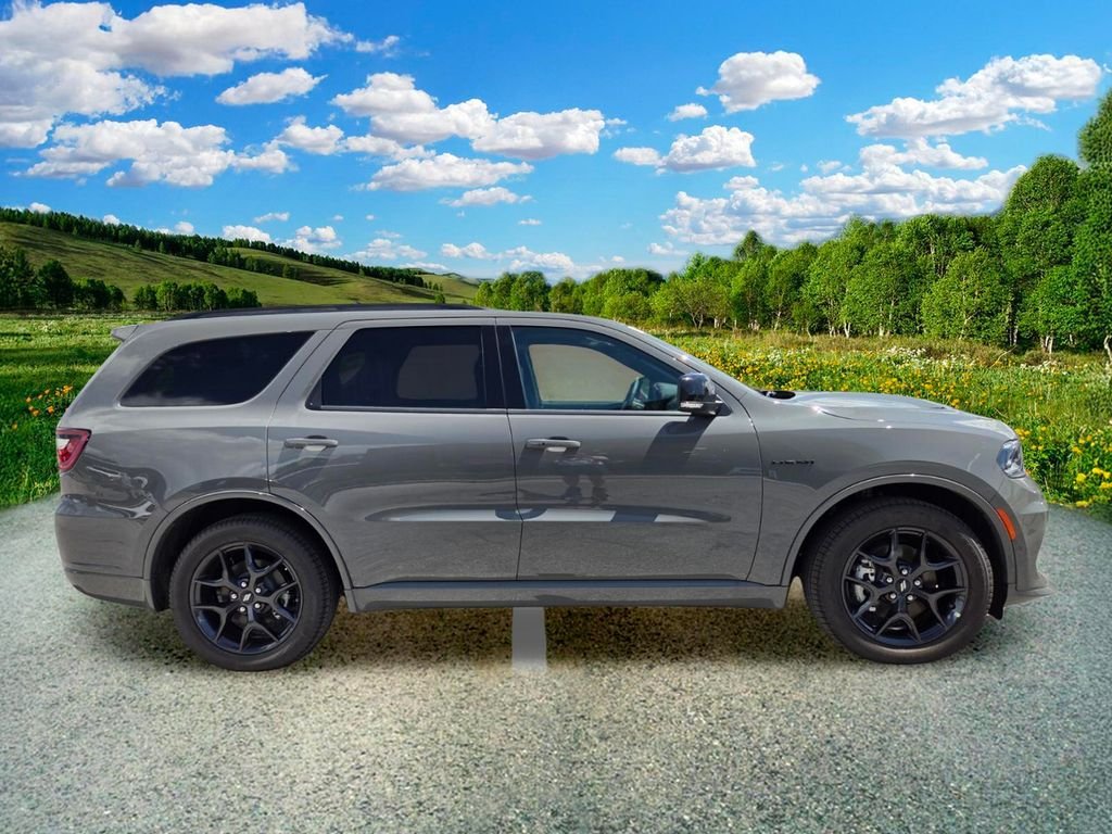 New 2026 Destroyer Gray Clear-Coat Exterior Paint Dodge GT Plus HEMI V8 image 7