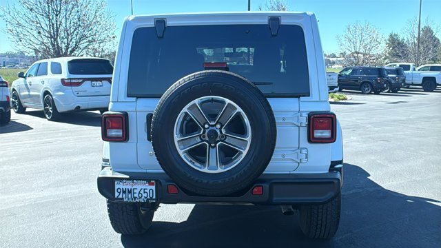 Used 2020 Bright White Clearcoat Jeep Sahara image 4