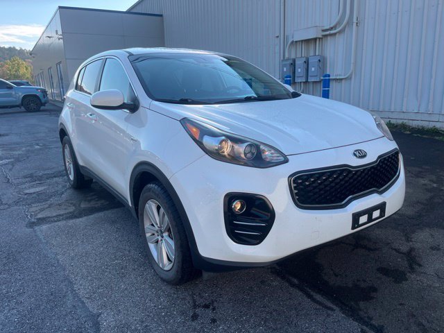 Used 2019 White Kia LX image 2