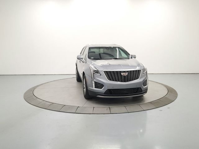 Used 2023 Silver Cadillac Premium Luxury image 3