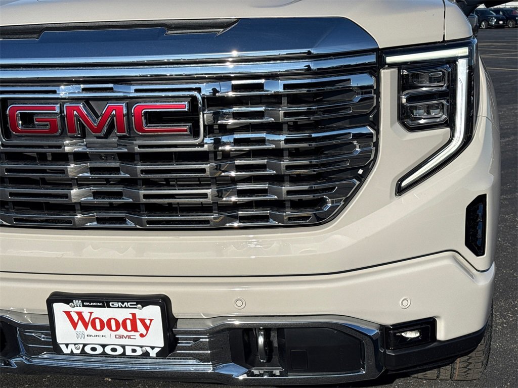 2026 GMC SIERRA - Image 9