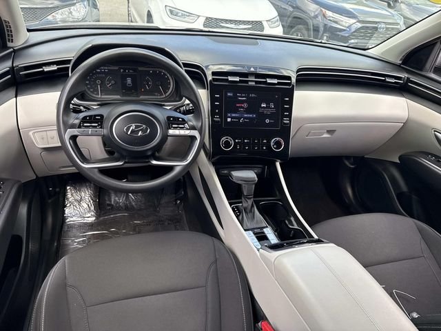 Used 2023 Shimmering Silver Hyundai SEL image 18