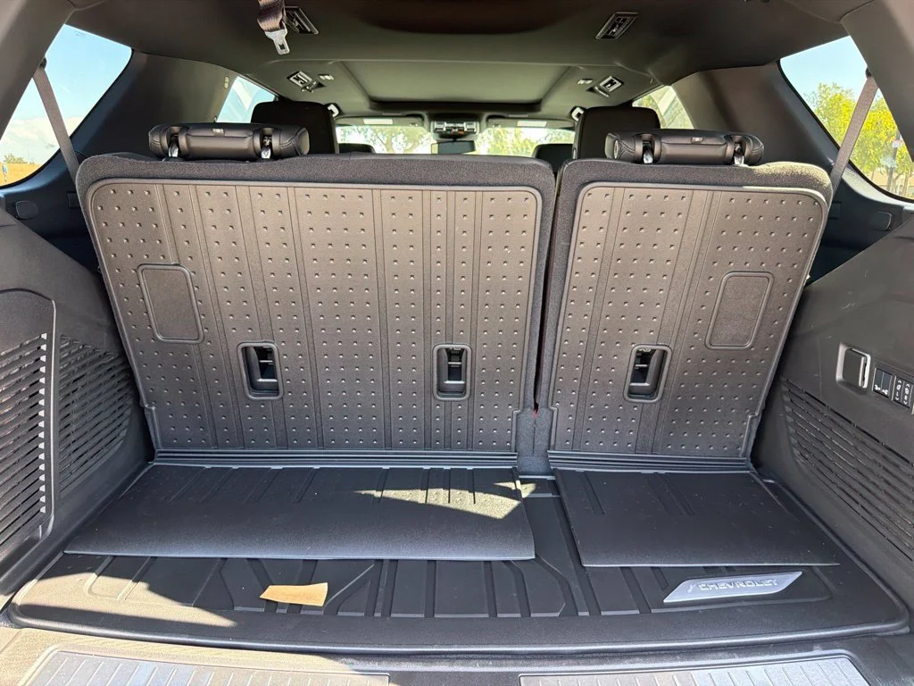 2027 Chevrolet Tahoe Z71 - Photo 39