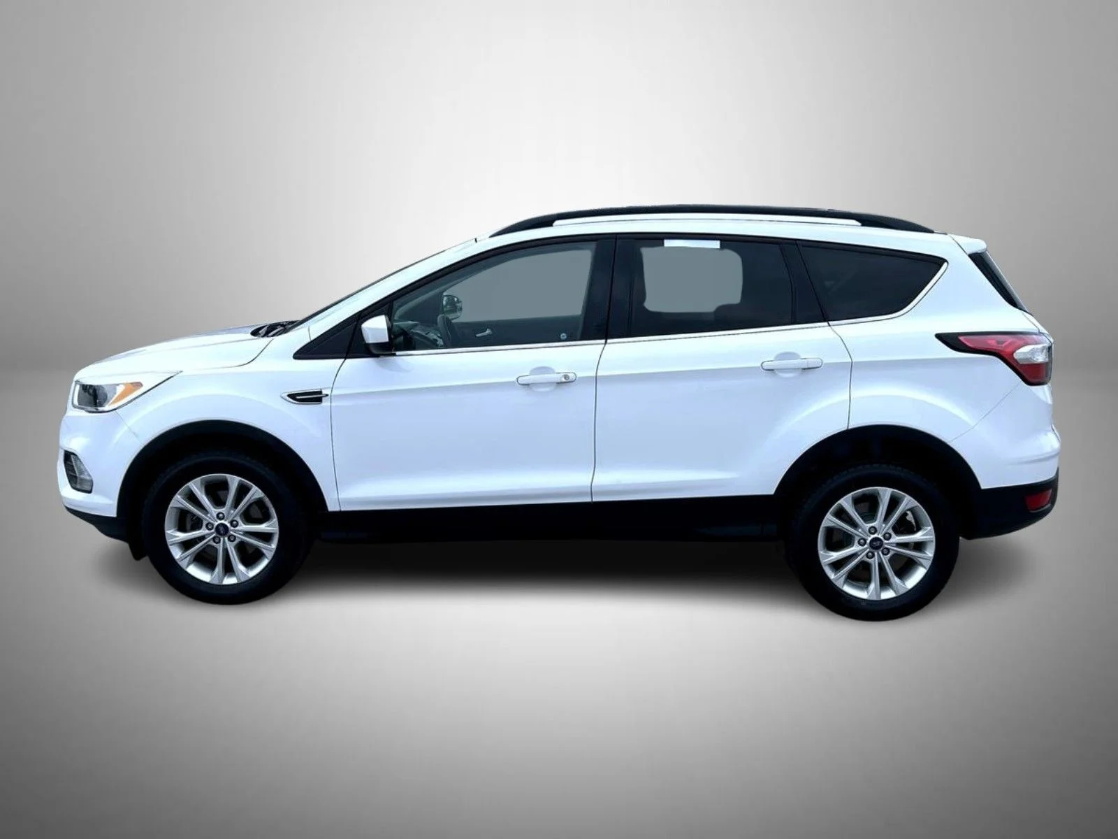 Certified Used 2018 White Ford SE image 8