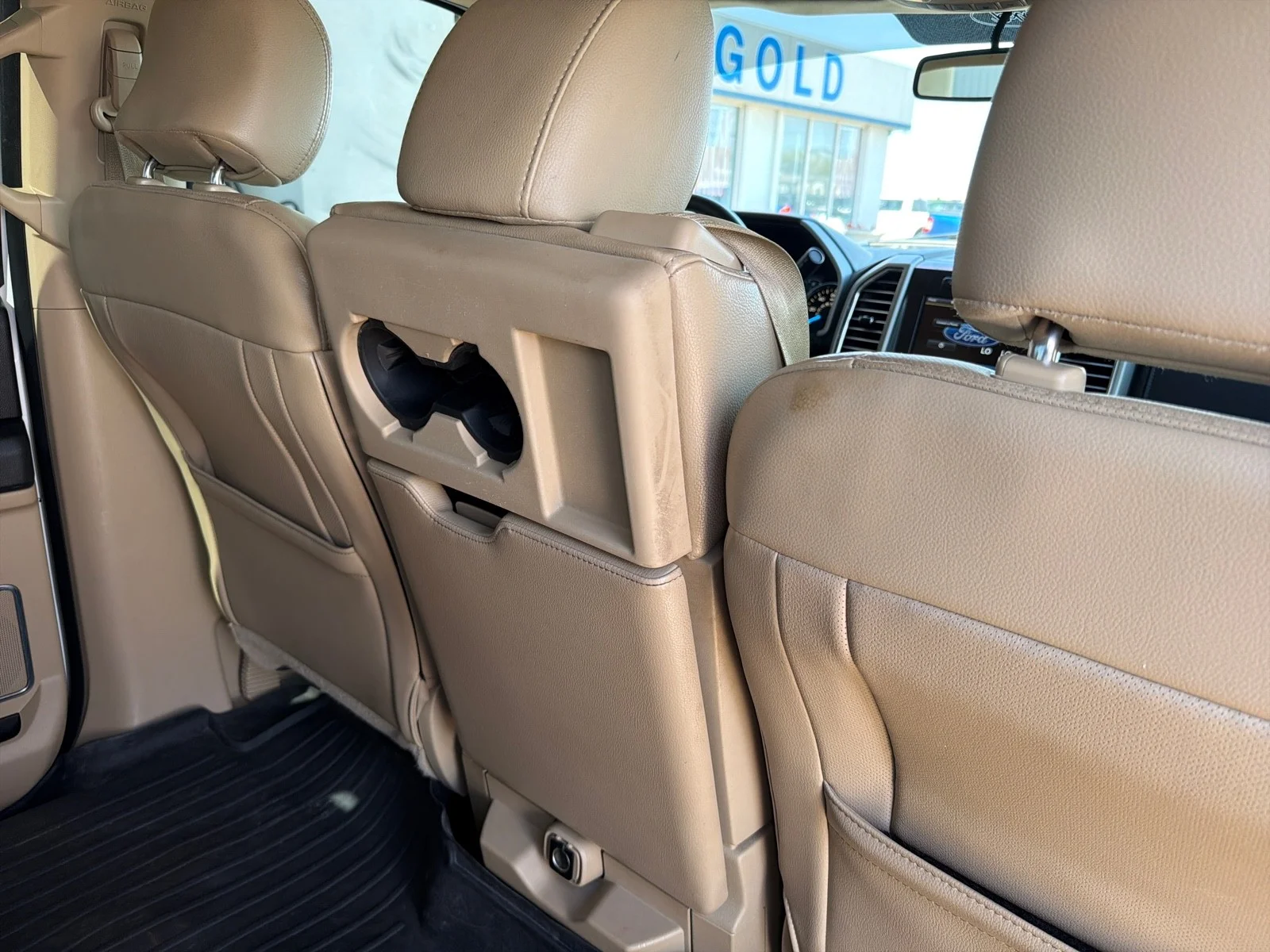 Used 2015 White Platinum Metallic Tri-Coat Ford Lariat image 17