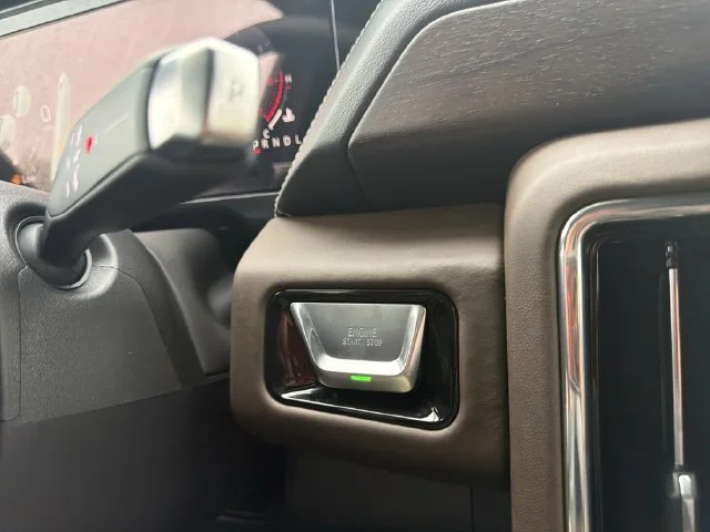 New 2026 Glacier White Tricoat GMC Denali Ultimate image 27