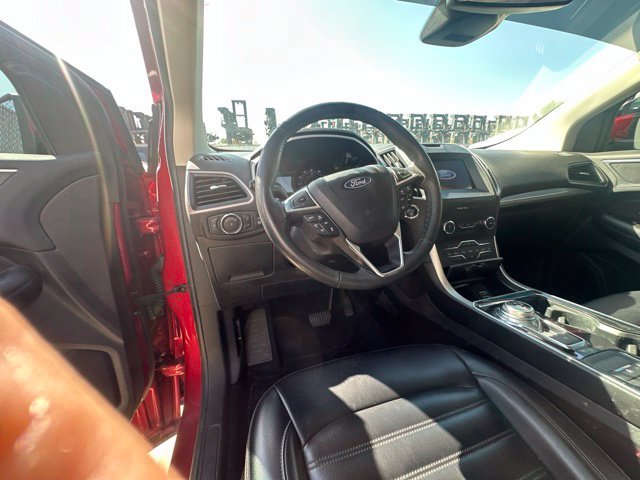 Used 2020 Red Ford SEL image 14