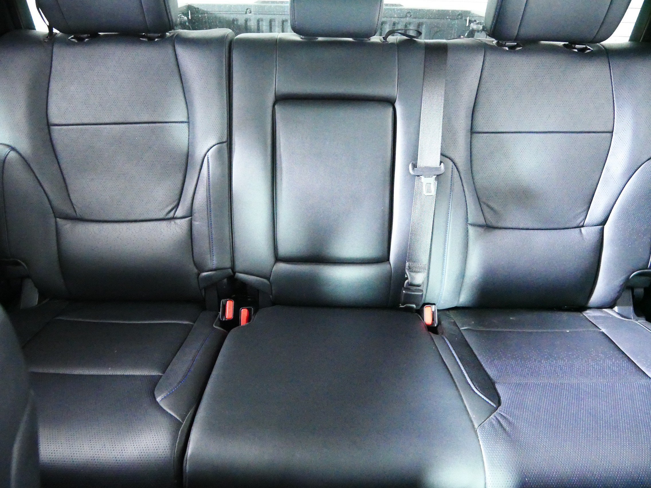 2025 Toyota Tundra Platinum - Photo 13