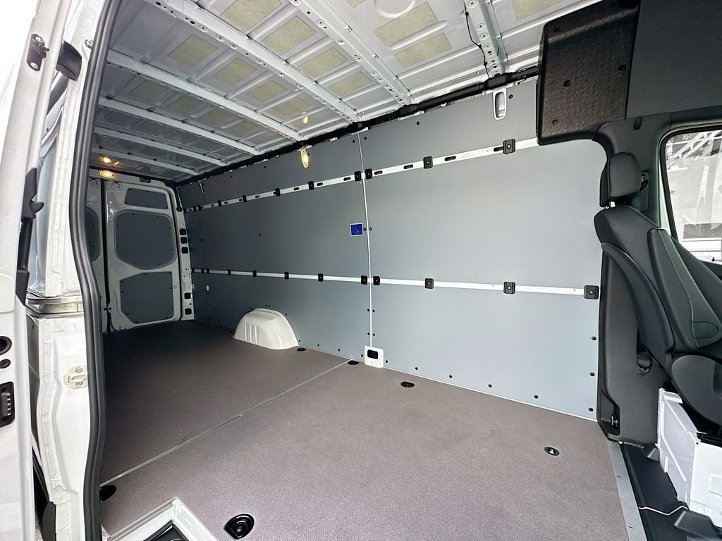 2026 Mercedes-Benz Sprinter Cargo Van Base - Photo 24