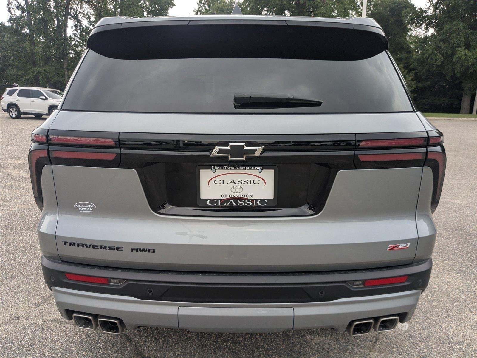 Used 2024 Stardust Metallic Chevrolet AWD Z71 image 5