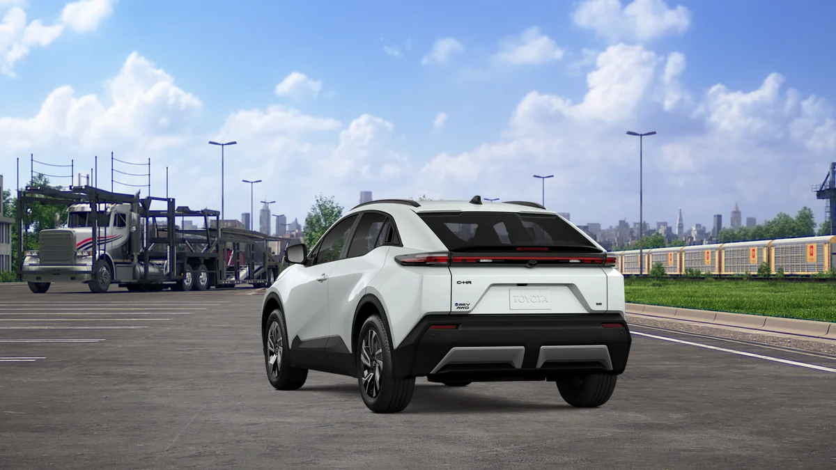 New 2026 Wind Chill Pearl Toyota SE image 7