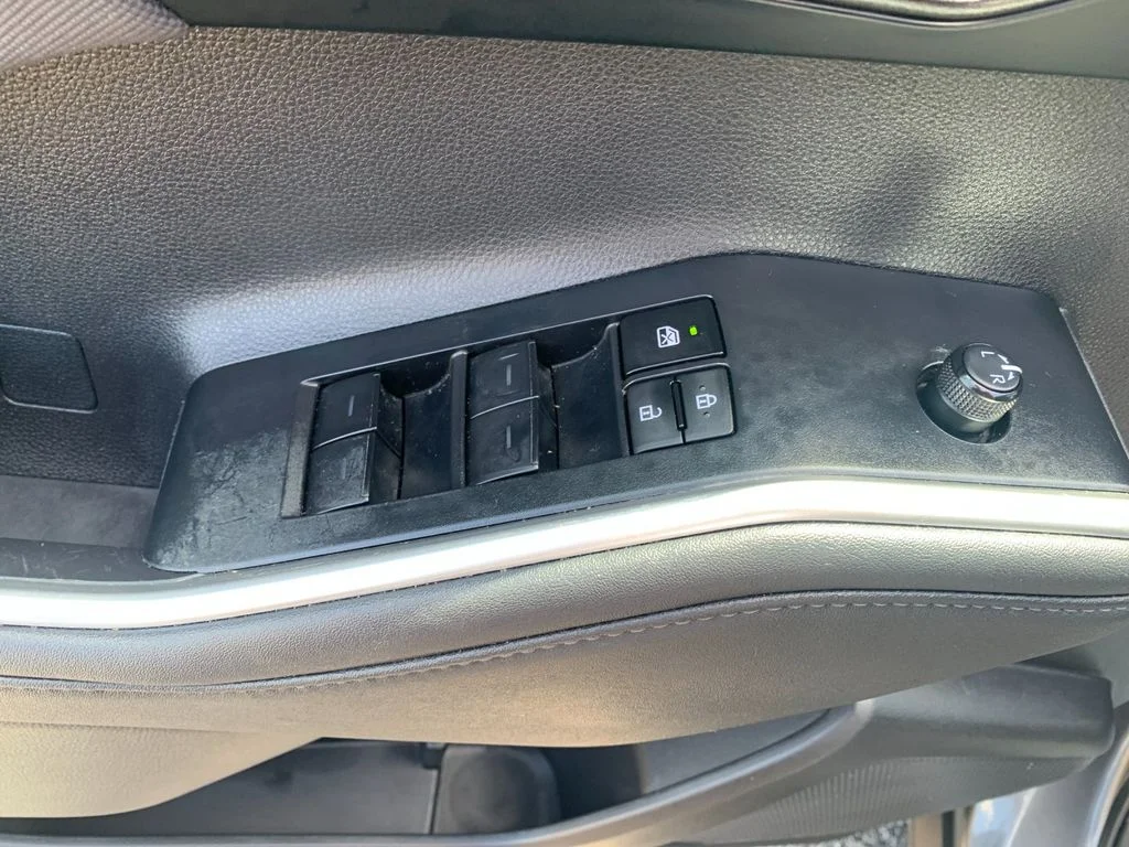 Used 2023 Gray Toyota L image 13