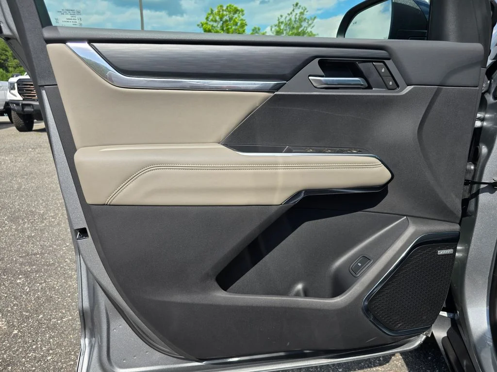 New 2026 Silver GMC Elevation image 35