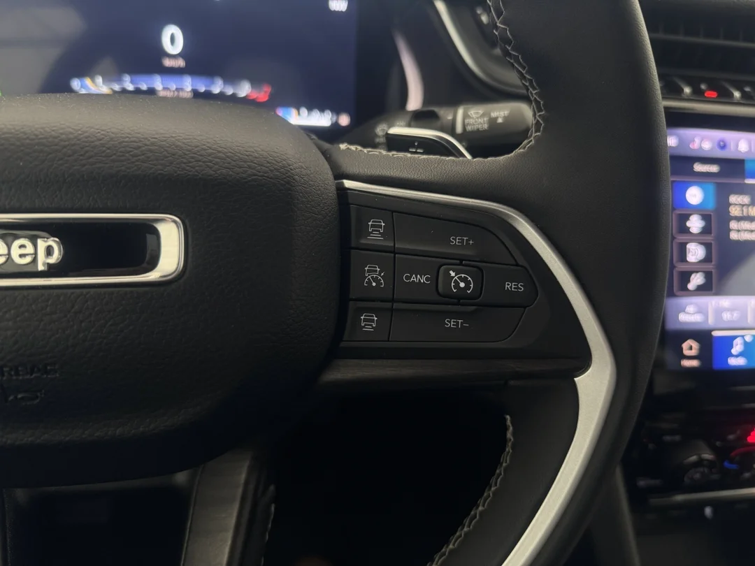 Certified Used 2024 Black Jeep Limited - - 4x4 - Black App Pkg - Pano Sunroof - Luxury Tech II & More! image 16